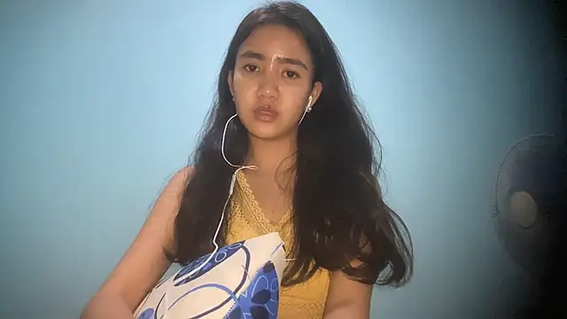 RessieAshcroft webcam