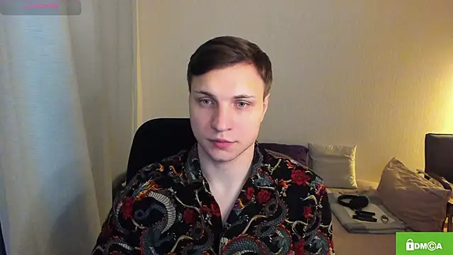 handsome_guy01 - Handsome_guy01's free webcam