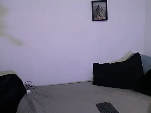 aria_jhonsson - Aria_jhonsson's free webcam - UK Sex Cams