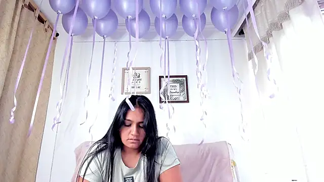 selena_jhonson webcam