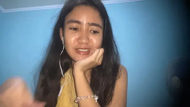 RessieAshcroft webcam