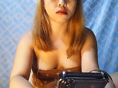 AsianKelly69 webcam