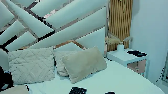 _Curly_Beauty webcam