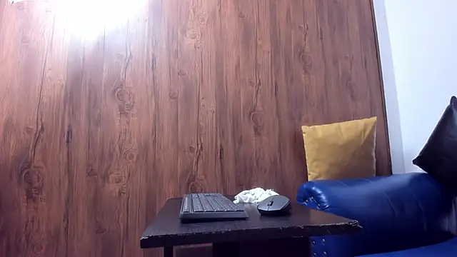 Mature_Skinny webcam