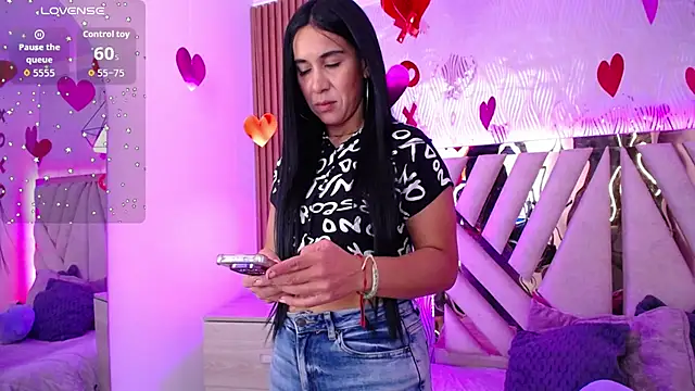 Camille_jhonson webcam