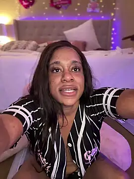 tikalalin - Tikalalin's free webcam - UK Sex Cams