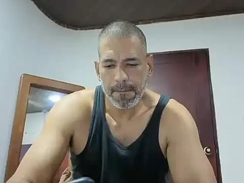 jackbigcock11 webcam