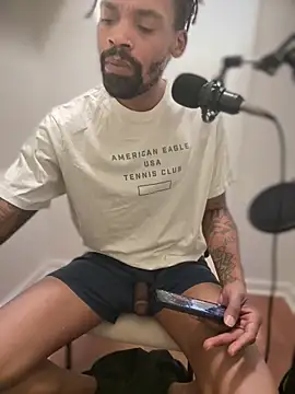 2handslong - 2HandsLong's free webcam