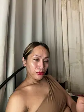 RomanticPearlTS webcam