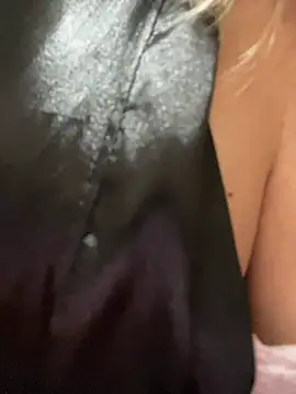 Lucy_Milf_474 webcam