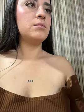 Antonella_Julieta webcam