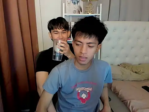 davincihugecock webcam