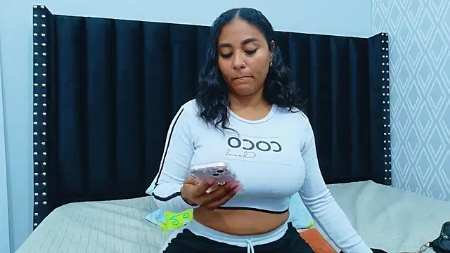 colombiamommy webcam