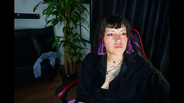 _sharlotte777 webcam