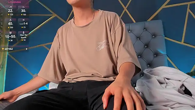 Lian_Miller1_ webcam