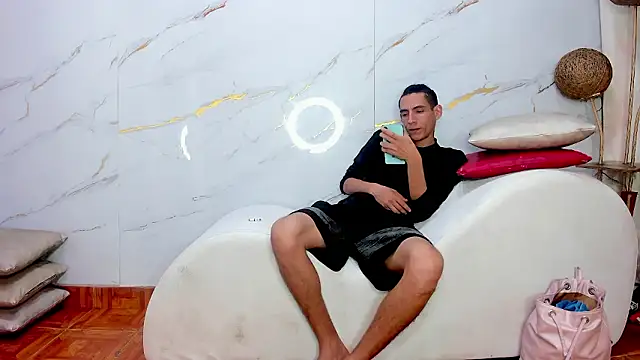 SeecretPartys webcam