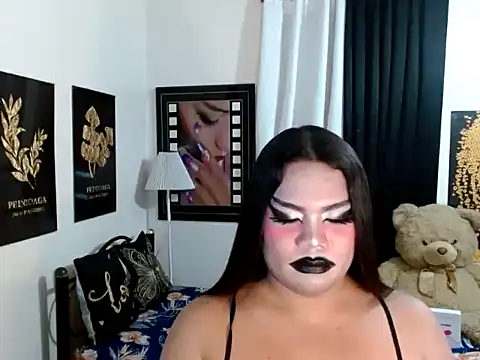 TSbrianaHugeCock webcam