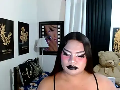 TSbrianaHugeCock webcam