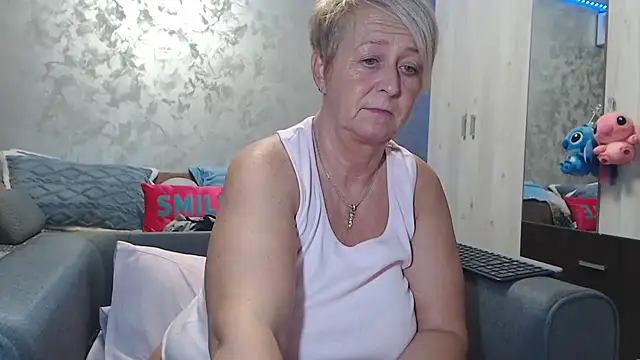 RosesandLillies webcam