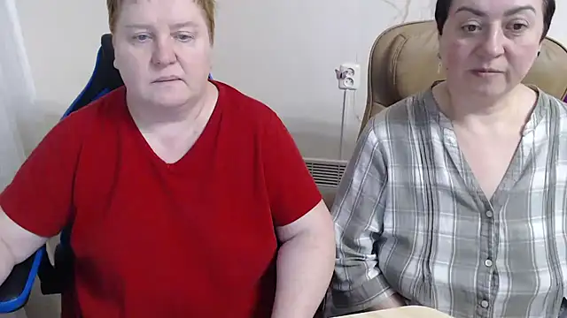 Bertie_Adeline webcam