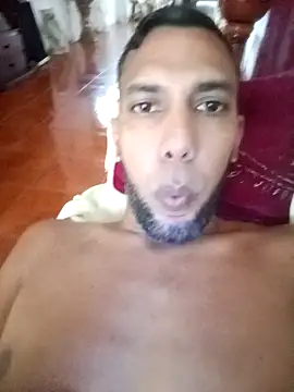 UnreadyChutzpa webcam