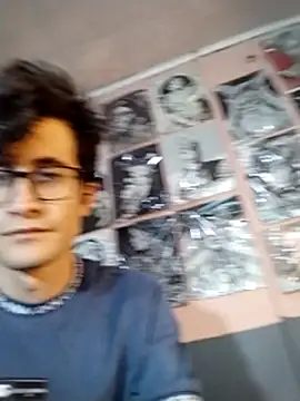 Loggan_donnelly webcam