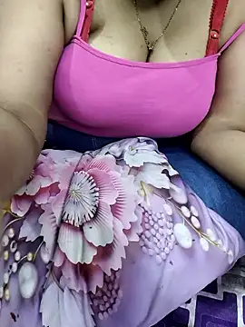 Hot_queen3210 webcam
