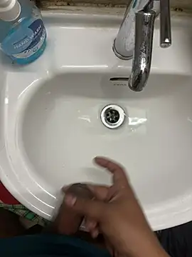 yourheroforfun webcam