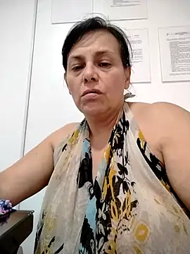 Natasha_miilf webcam