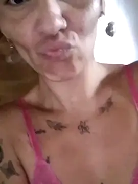 tanmagicos2123 webcam