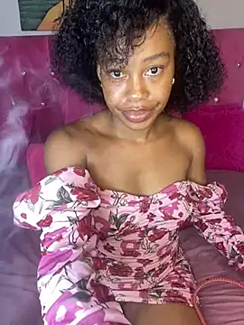 naughtiest_baddy webcam