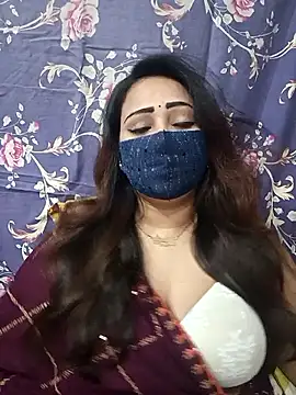 Webcam Model (Mow_955)  is live.Free join now!