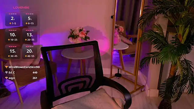 Millie_Vanillies webcam