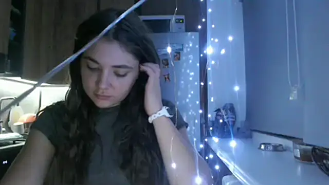 delightful_sofi webcam