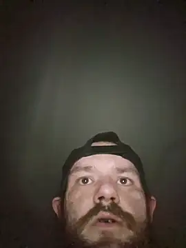 Spunwhiteboy1992 webcam