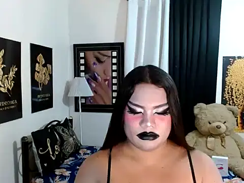 TSbrianaHugeCock webcam