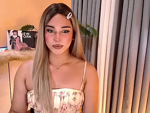 magnificent_kitana webcam