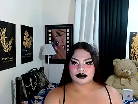 TSbrianaHugeCock webcam