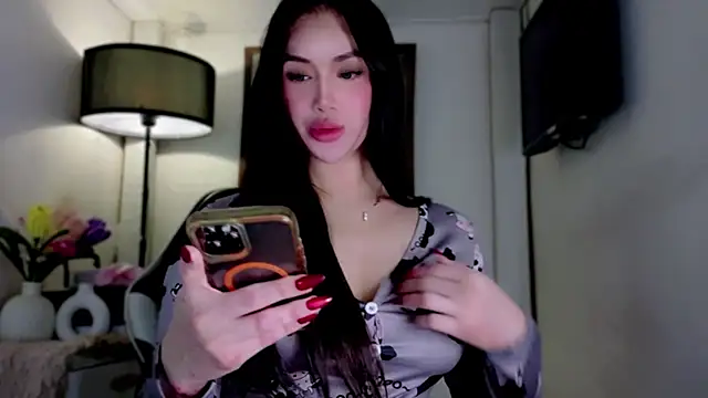 Anna_HollyDoll webcam