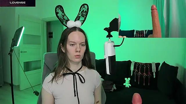 Goddess_of_Fertility webcam