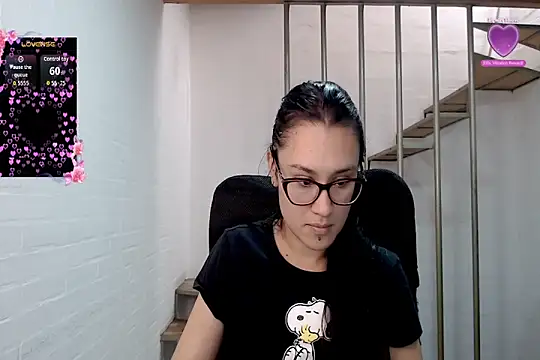 jessie_desire - Jessie_Desire's free webcam - UK Sex Cams