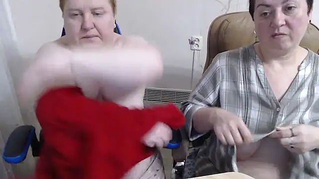 Bertie_Adeline webcam