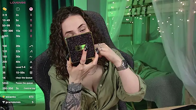 OliviaMcClean webcam