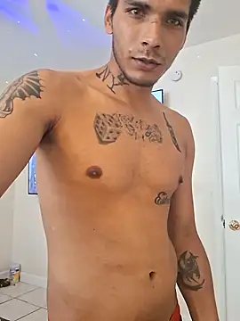 HazelEyedJay420 webcam