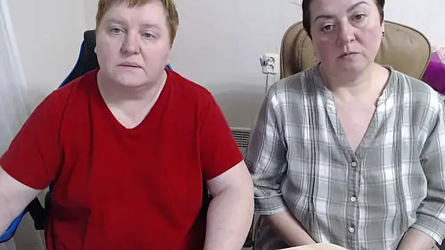 Bertie_Adeline webcam