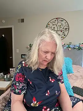 Kaitlyn_Winters webcam