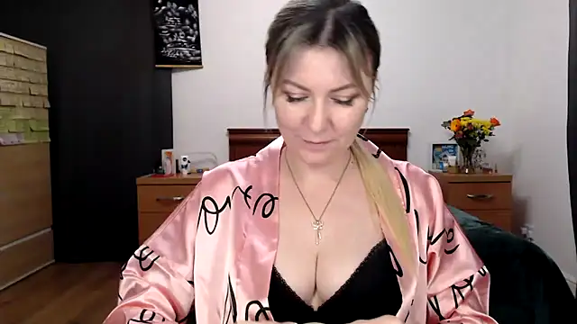 ParadiseAlina webcam