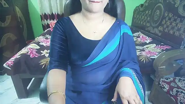 BengaliQueenStar webcam