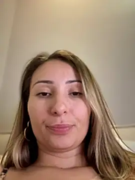 Webcam Model (Wonder_Kari)  is live.Free join now!