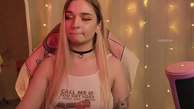 lucylucious webcam